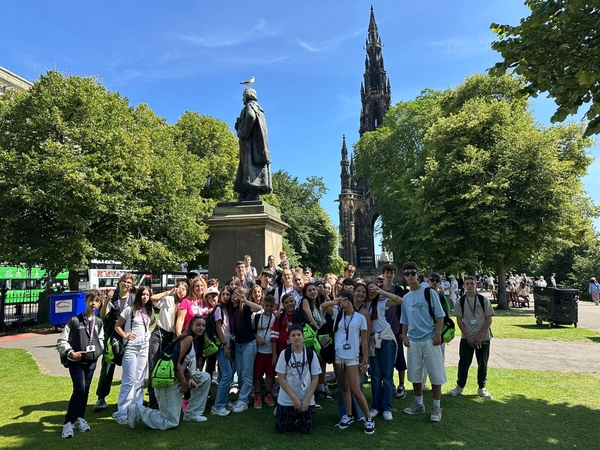 NEWBATTLE ABBEY COLLEGE - EDIMBURGO
